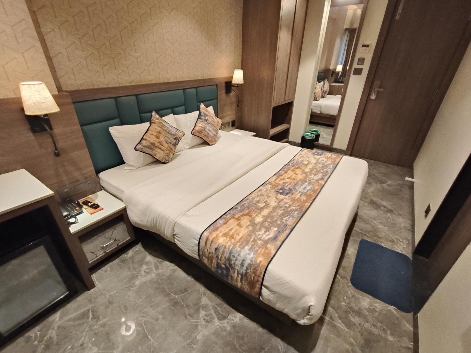 Hotel Dream Residency 2*