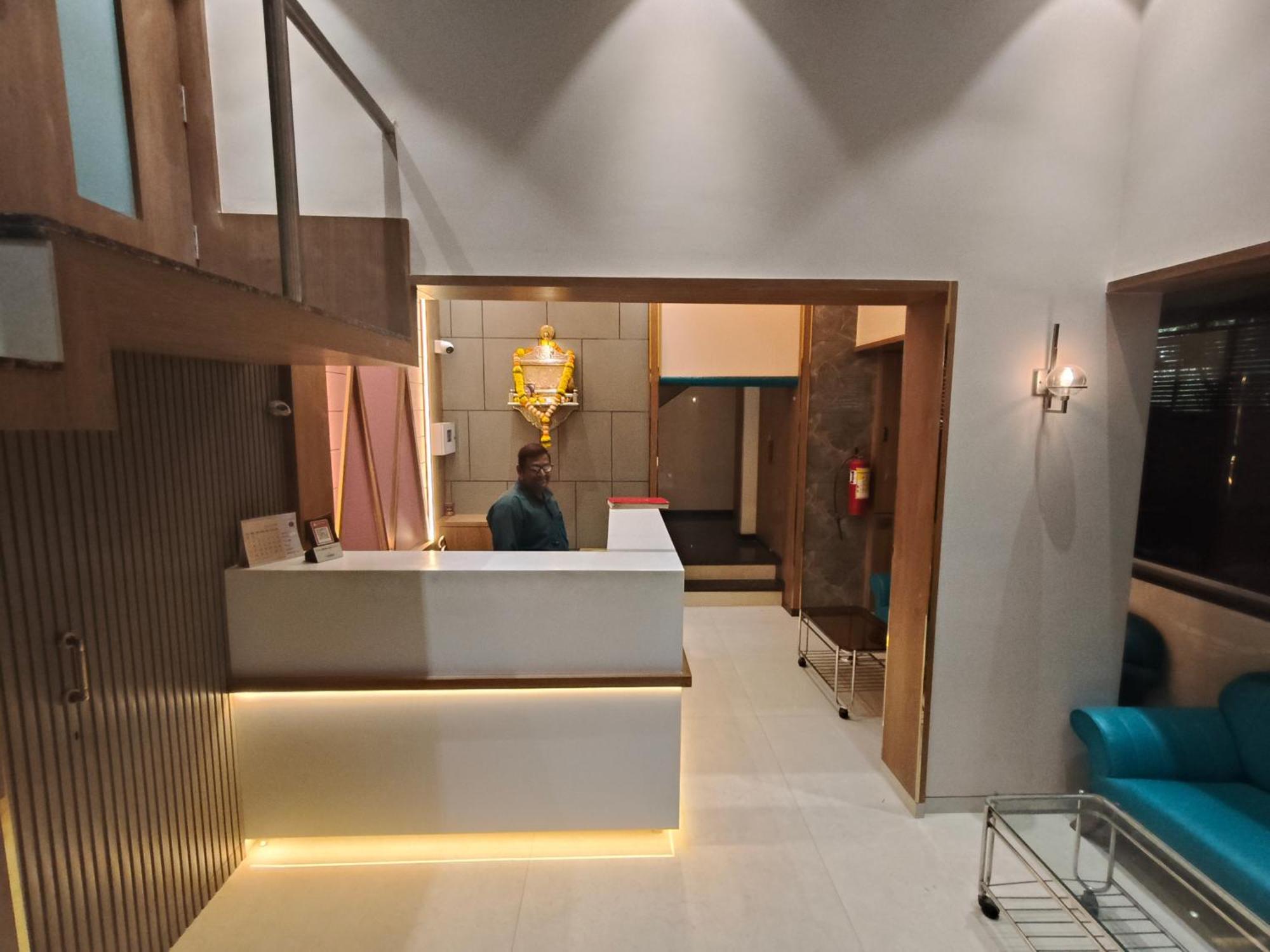 Hotel Dream Residency 2*