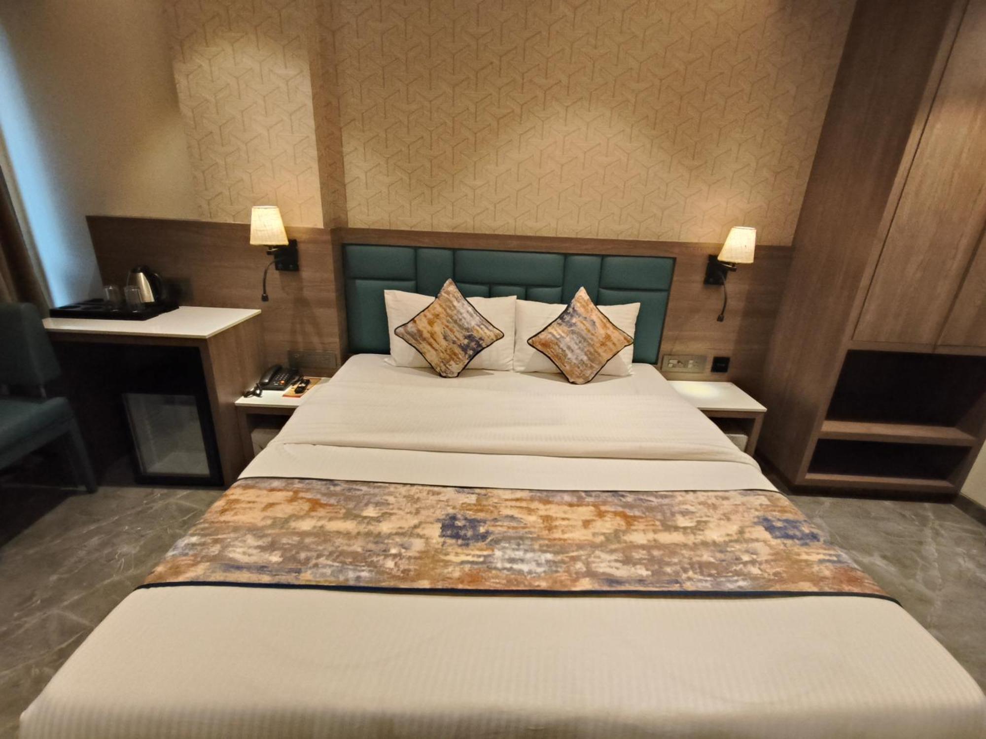 Dream Residency Hotel 2*